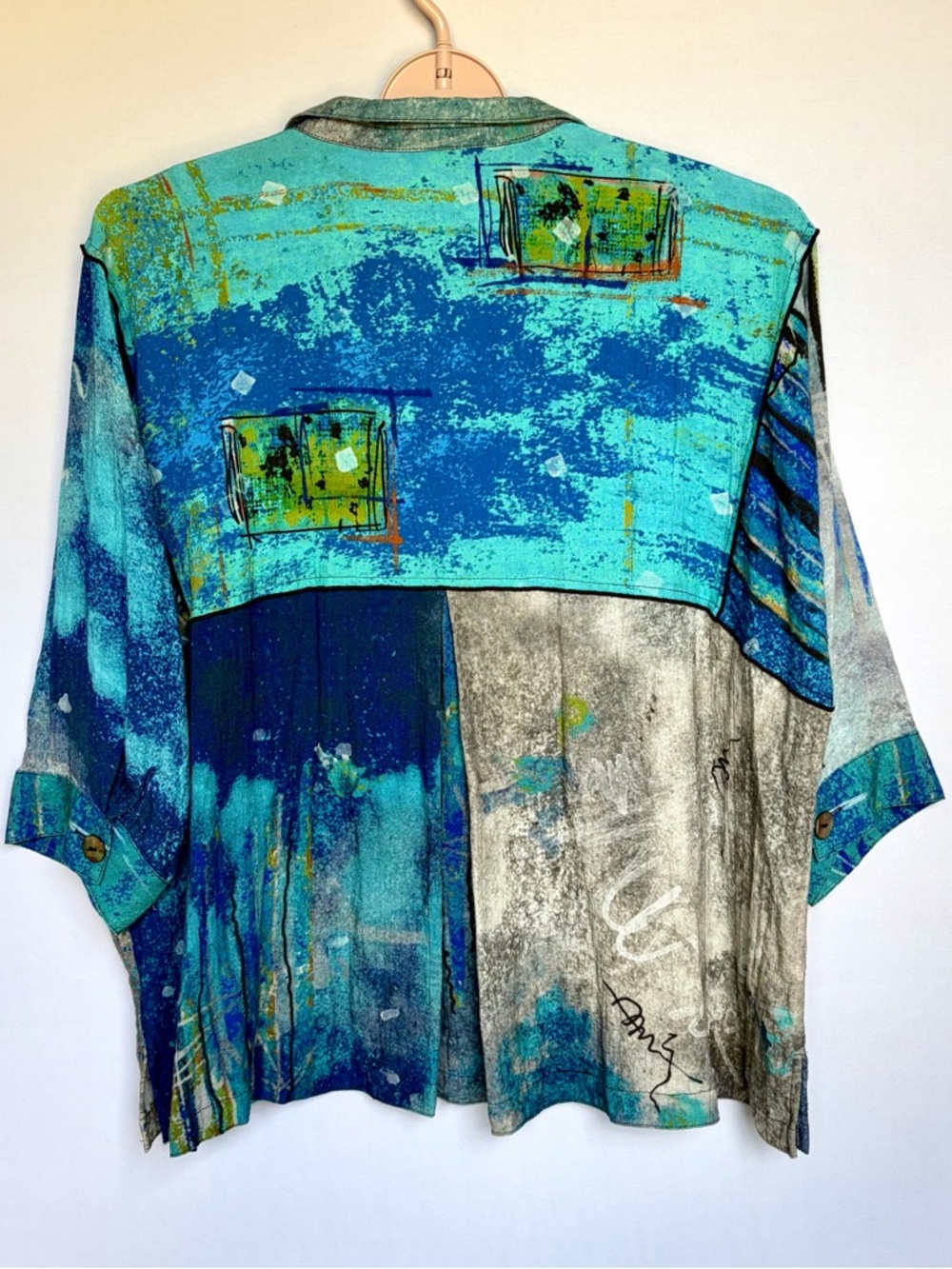 John Mark Abstract Top Sz PXL Patch Print Wire Collar Long Sleeve Button Tunic - Picture 12 of 16